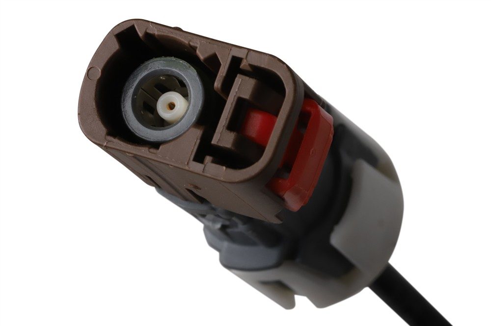 GM Genuine Parts GPS Navigation System and Digital Radio Antenna Cable Kit 84960269 — image 5